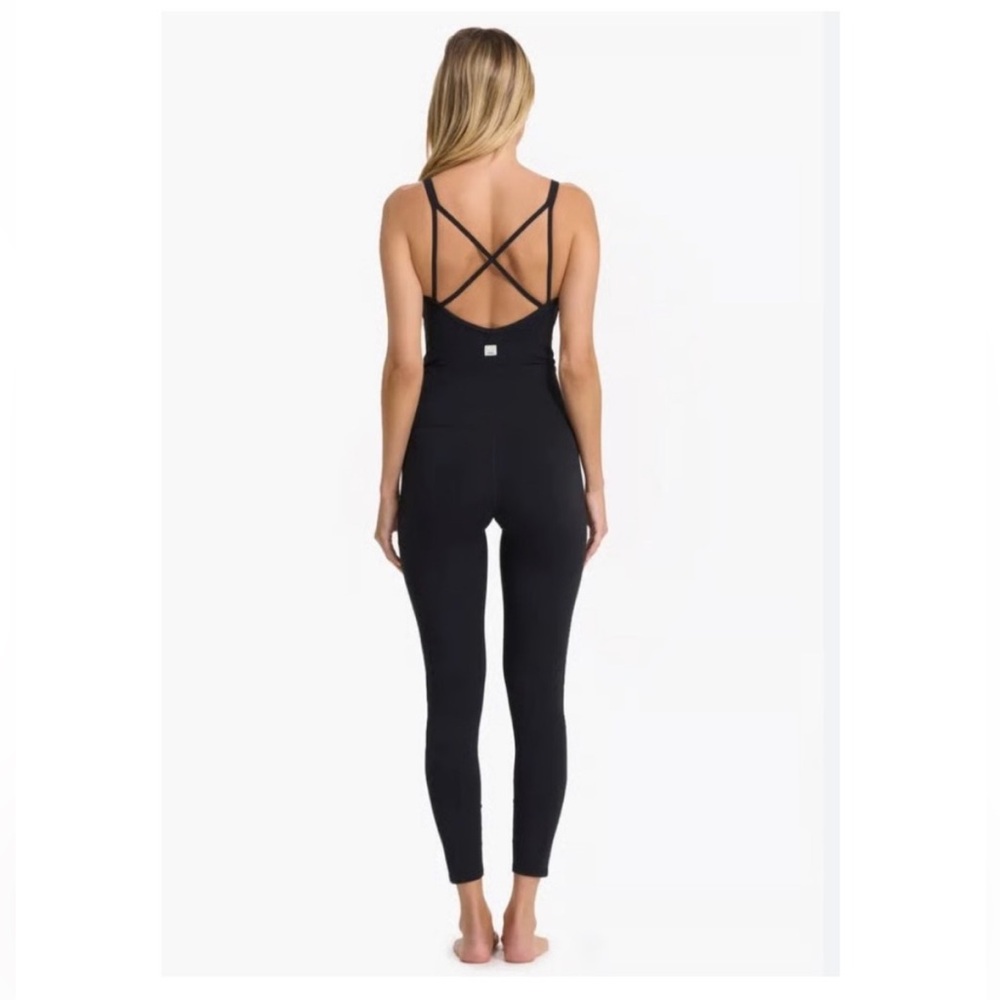 Vuori Black Mindset Women's Jumpsuit